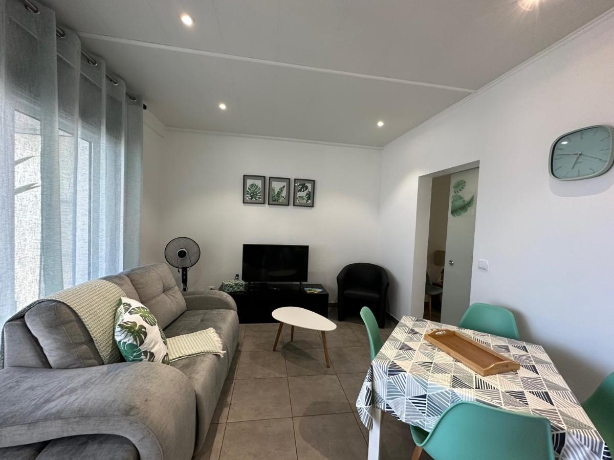 Paradise Apartments I Санта-Круш-даш-Флореш Екстер'єр фото